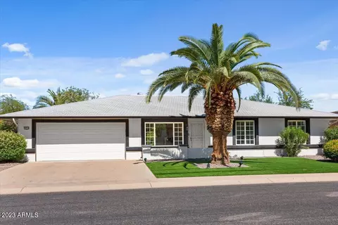 10710 W Brookside Dr, Sun City, AZ 85351