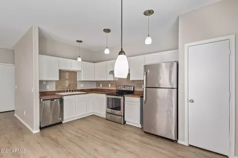 5850 E Nathan St, Mesa, AZ 85215 photo 13