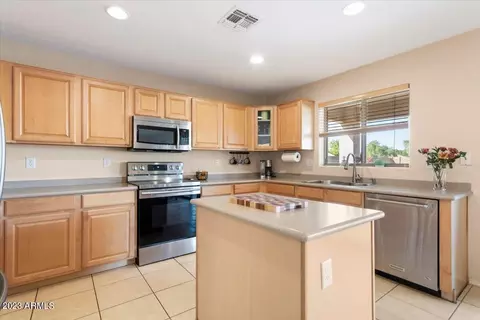 1706 E Harwell Rd, Phoenix, AZ 85042 photo 11