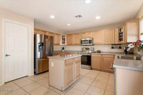 1706 E Harwell Rd, Phoenix, AZ 85042 photo 12