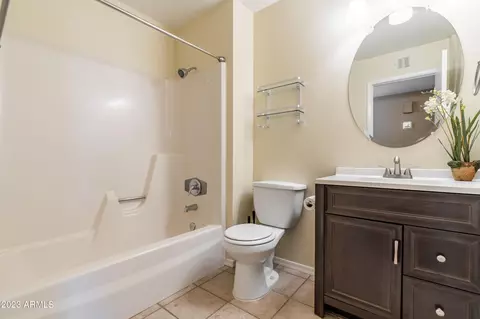 39 E Hampton Ave, Mesa, AZ 85210 photo 22