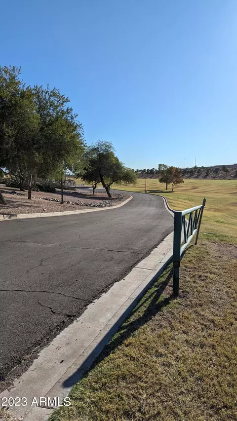 39 E Hampton Ave, Mesa, AZ 85210 photo 27