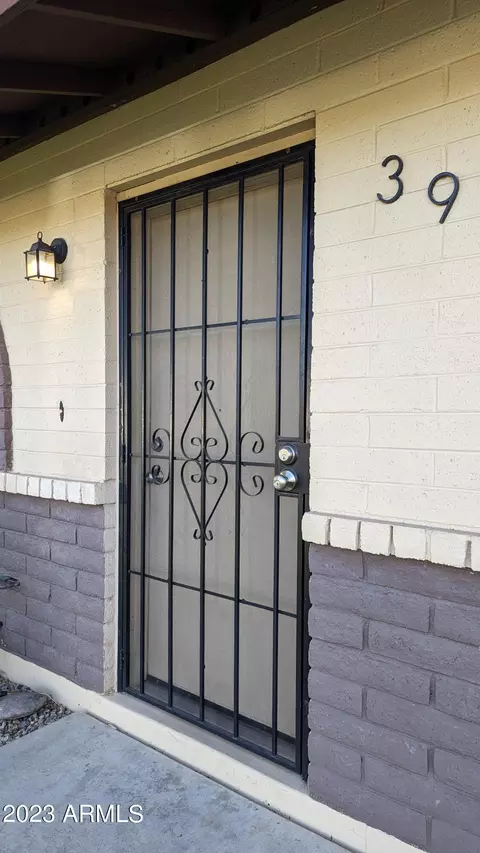 39 E Hampton Ave, Mesa, AZ 85210 photo 25