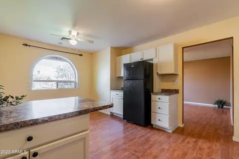 39 E Hampton Ave, Mesa, AZ 85210 photo 12