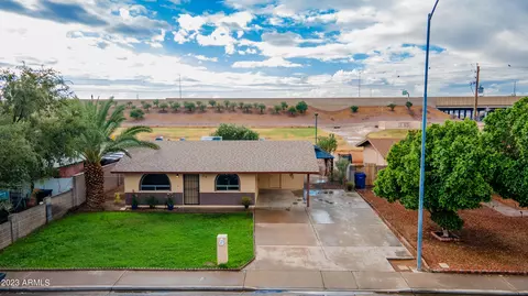 39 E Hampton Ave, Mesa, AZ 85210 photo 2