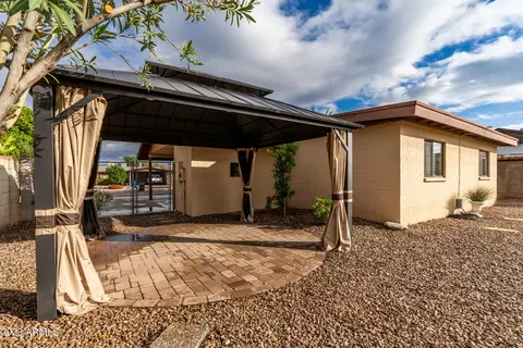 39 E Hampton Ave, Mesa, AZ 85210 photo 4