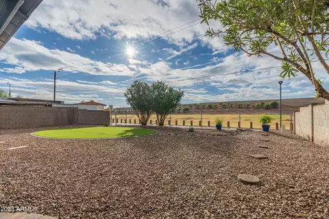 39 E Hampton Ave, Mesa, AZ 85210 photo 8
