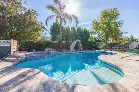 3195 E Mead Dr, Chandler, AZ 85249
