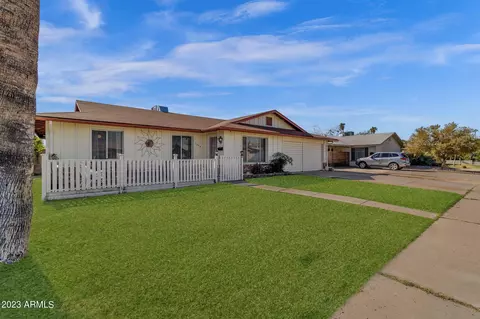 Exterior - 1675 E Verlea Dr, Tempe, AZ 85282 photo 2 of 12