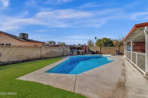 Exterior - 1675 E Verlea Dr, Tempe, AZ 85282 photo 11 of 12