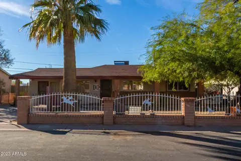 9236 S 7th Ave, Phoenix, AZ 85041