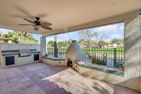 9637 S 51st St, Phoenix, AZ 85044