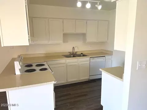 3233 E Crescent Ave, Mesa, AZ 85204 photo 8