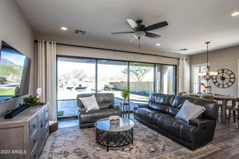 9040 E Upper Canyon Dr, Mesa, AZ 85207 photo 5