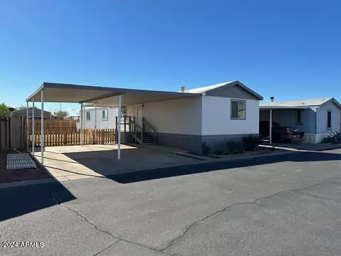 8427 W Glendale Ave #79, Glendale, AZ 85305