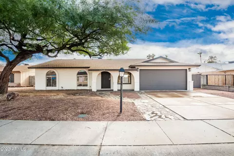 5539 W John Cabot Rd, Glendale, AZ 85308