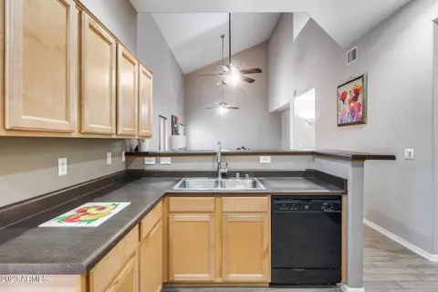 1102 W Glendale Ave #116, Phoenix, AZ 85021 photo 22