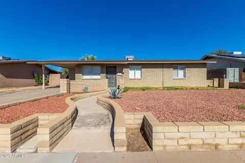 2316 W Columbine Dr, Phoenix, AZ 85029