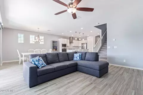3837 E Welton Ln, Gilbert, AZ 85295 photo 4