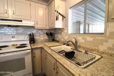 2208 W Baseline Ave #35, Apache Junction, AZ 85120 photo 4