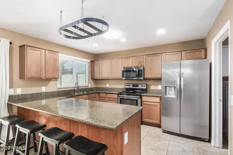 2411 E Alameda Dr, Tempe, AZ 85282 photo 10