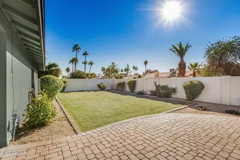 2411 E Alameda Dr, Tempe, AZ 85282 photo 26
