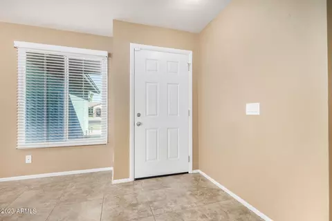 2411 E Alameda Dr, Tempe, AZ 85282 photo 4