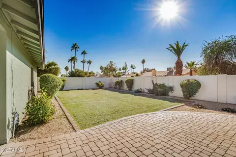 2411 E Alameda Dr, Tempe, AZ 85282 photo 24