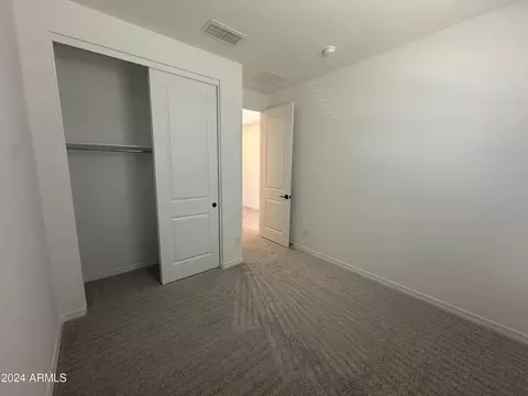 9412 E Spiral Ave, Mesa, AZ 85212 photo 3