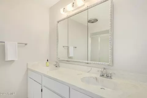 4703 Escondido Ave, Mesa, AZ 85206 photo 13