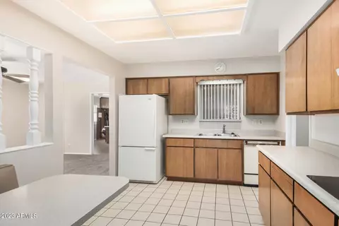 4703 Escondido Ave, Mesa, AZ 85206 photo 5