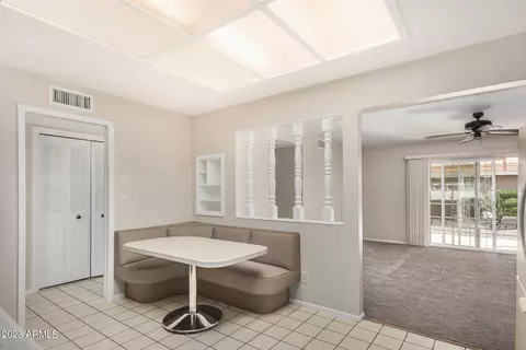 4703 Escondido Ave, Mesa, AZ 85206 photo 4