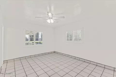 5037 E Clarendon Ave, Phoenix, AZ 85018 photo 14