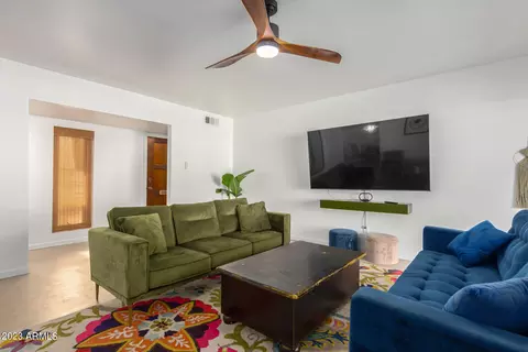 1000 E Laguna Dr, Tempe, AZ 85282 photo 4