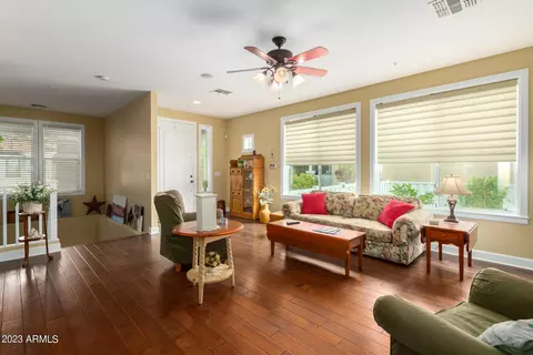 2979 E Agritopia Loop N, Gilbert, AZ 85296 photo 9