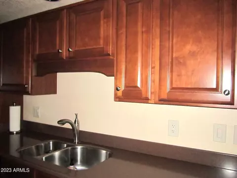 Kitchen - 4303 E Cactus Rd #431, Phoenix, AZ 85032 photo 3 of 5
