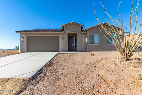 828 E Walden Dr, Phoenix, AZ 85086