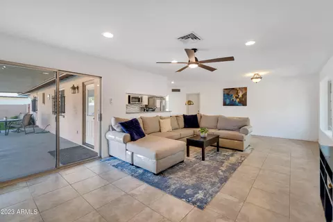 2112 E Colgate Dr, Tempe, AZ 85283 photo 7