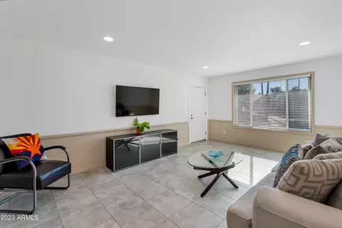 2112 E Colgate Dr, Tempe, AZ 85283 photo 4
