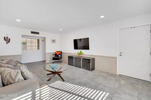 2112 E Colgate Dr, Tempe, AZ 85283 photo 8