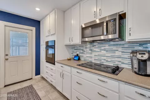 2112 E Colgate Dr, Tempe, AZ 85283 photo 2