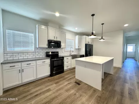 2692 W Tepee St, Apache Junction, AZ 85120 photo 4
