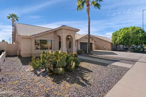 6613 E Menlo St, Mesa, AZ 85215 photo 2