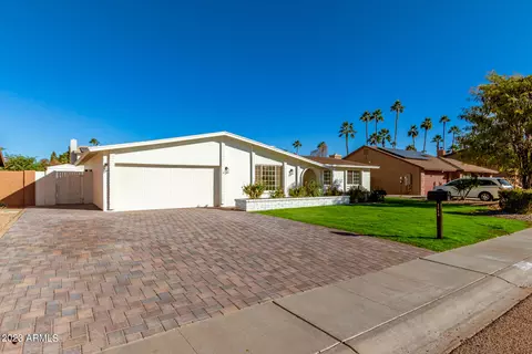 4644 E Sandra Ter, Phoenix, AZ 85032 photo 3