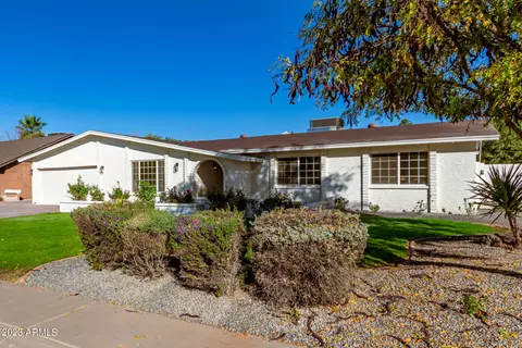 4644 E Sandra Ter, Phoenix, AZ 85032 photo 6