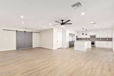 4644 E Sandra Ter, Phoenix, AZ 85032 photo 13