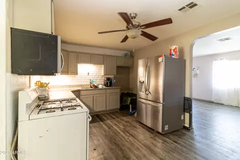 3331 E Oak St, Phoenix, AZ 85008 photo 10