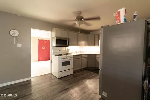 3331 E Oak St, Phoenix, AZ 85008 photo 9