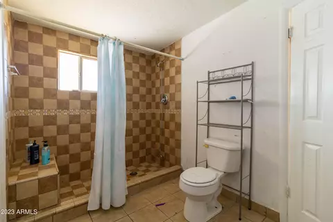 3331 E Oak St, Phoenix, AZ 85008 photo 5