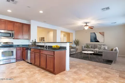4643 S Southwind Dr, Gilbert, AZ 85297 photo 3